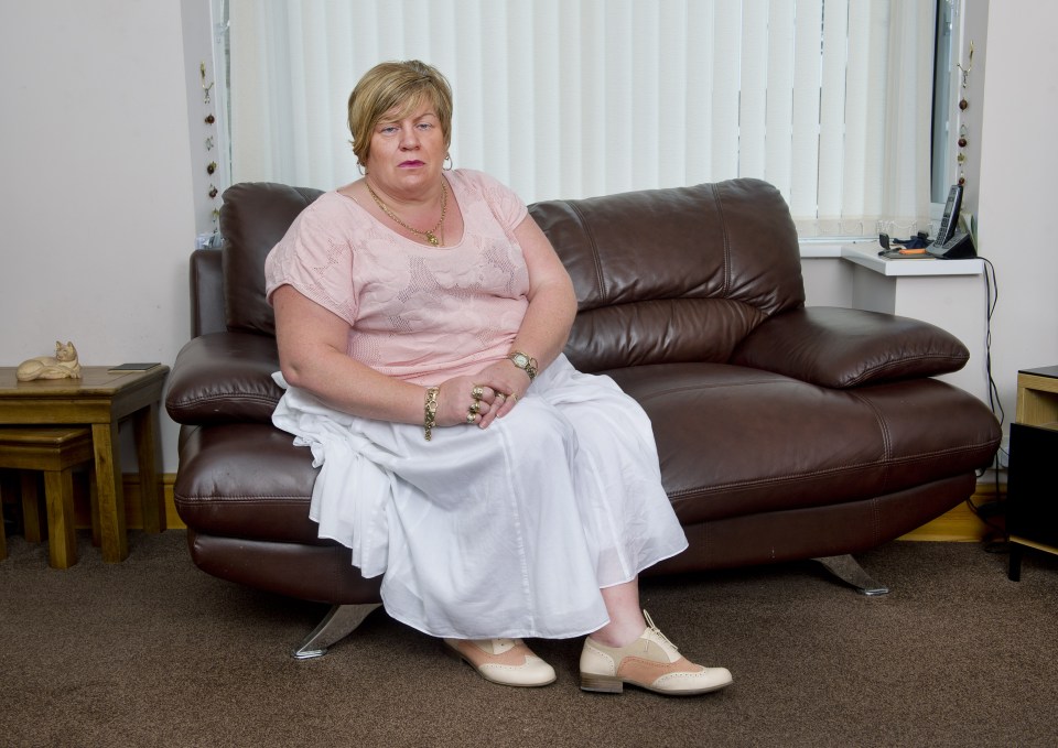 Anita White, 51, demanded her money back after one side of her two-seater couch drooped