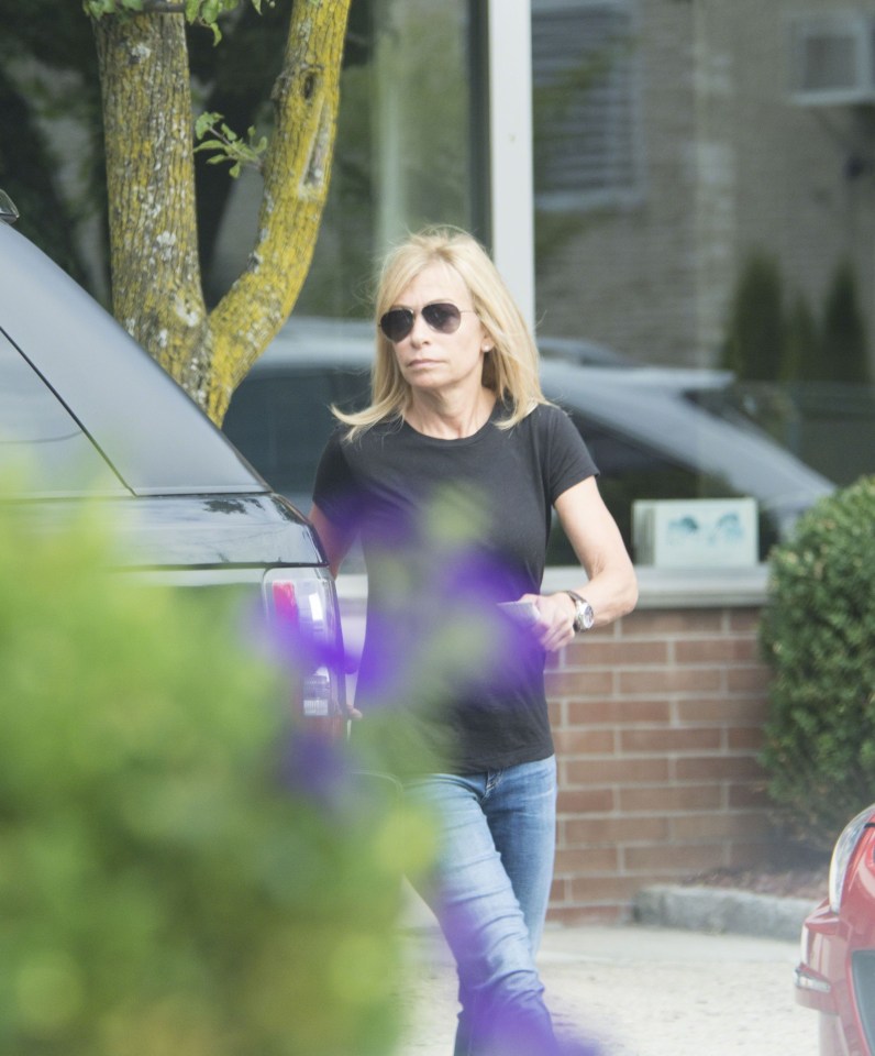 Ex-members of Bill's security detail have revealed they were told to simply send the "Energizer" into the room without recording her visits