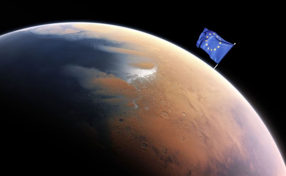 The European craft is about to perform the most dangerous part of its mission