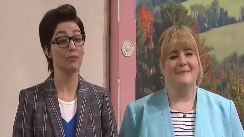 gbbo-snl-with-emily-blunt-161016-00_00_31_05-still005