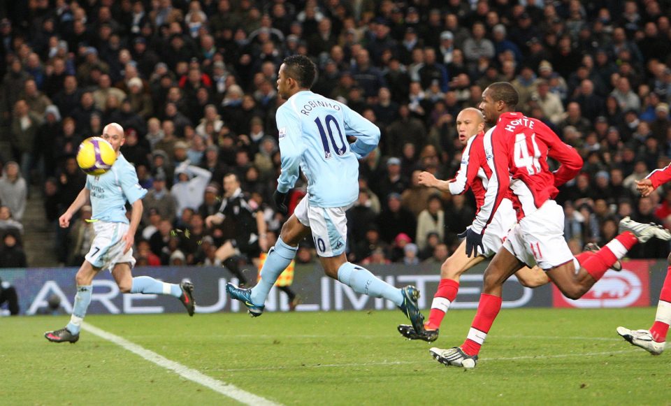 Robinho scores Man City second goal in a 3-0 win over Arsenal in 2008 which prompted Morgan to suggest Wenger be replaced 