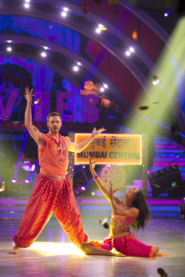 Len criticised Will for lacking salsa during his Bollywood routine