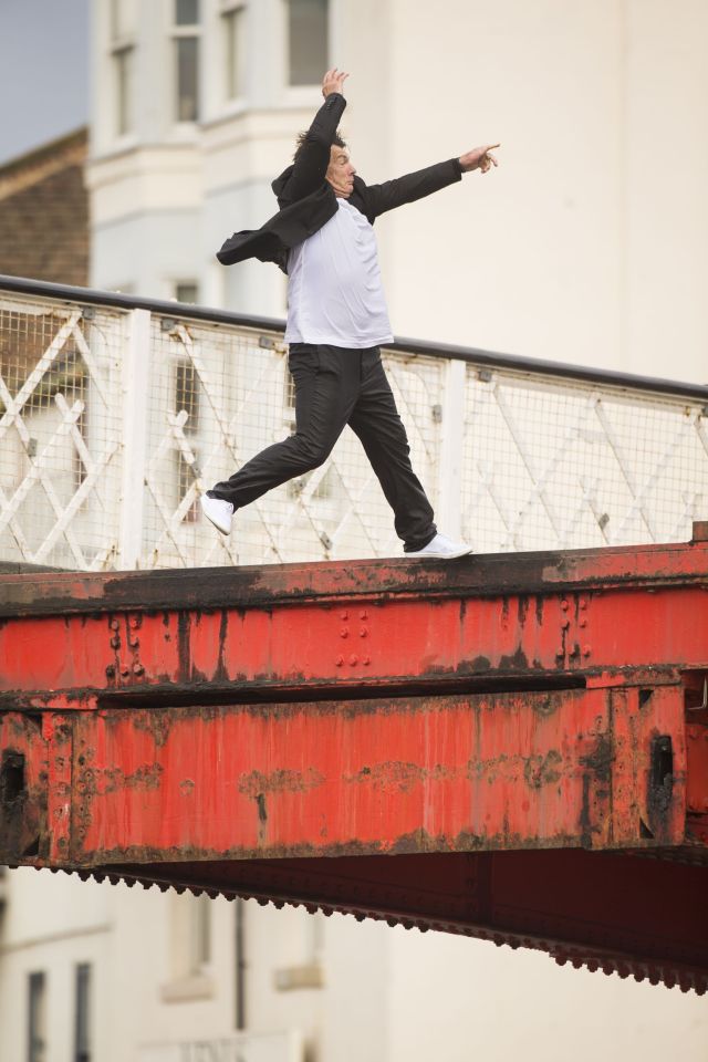He plunged down into a river