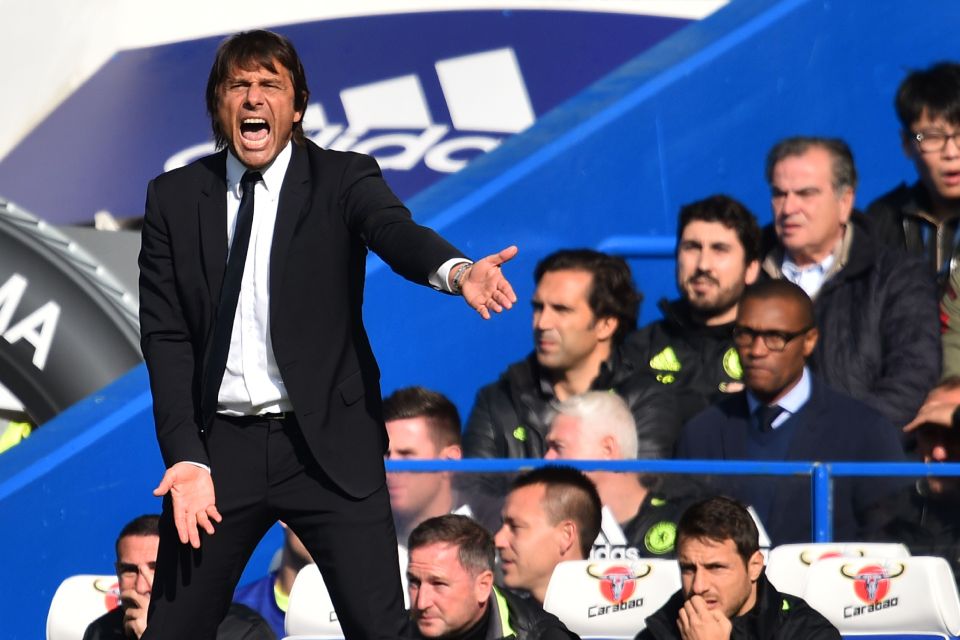 Antonio Conte says only he will decide when a player is substituted