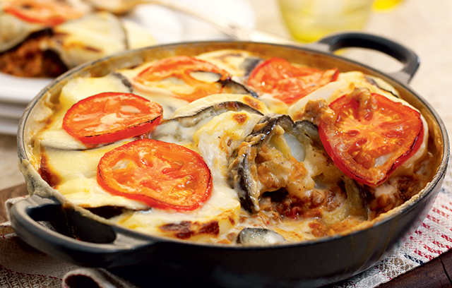 Aubergine and mince bake 