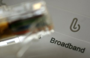 Broadband sign