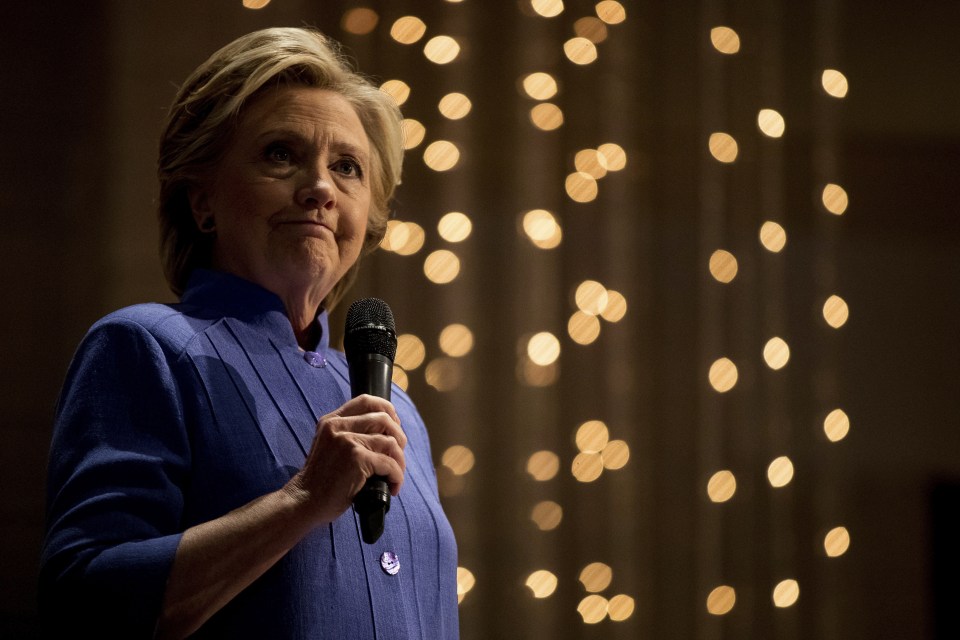 Hillary Clinton's lead over Donald Trump crumbled after the announcement that the email probe was to be relaunched 