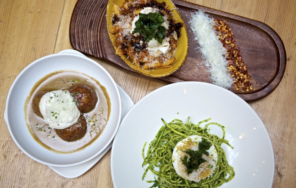 The only way is Essex at this Manhattan dining spot