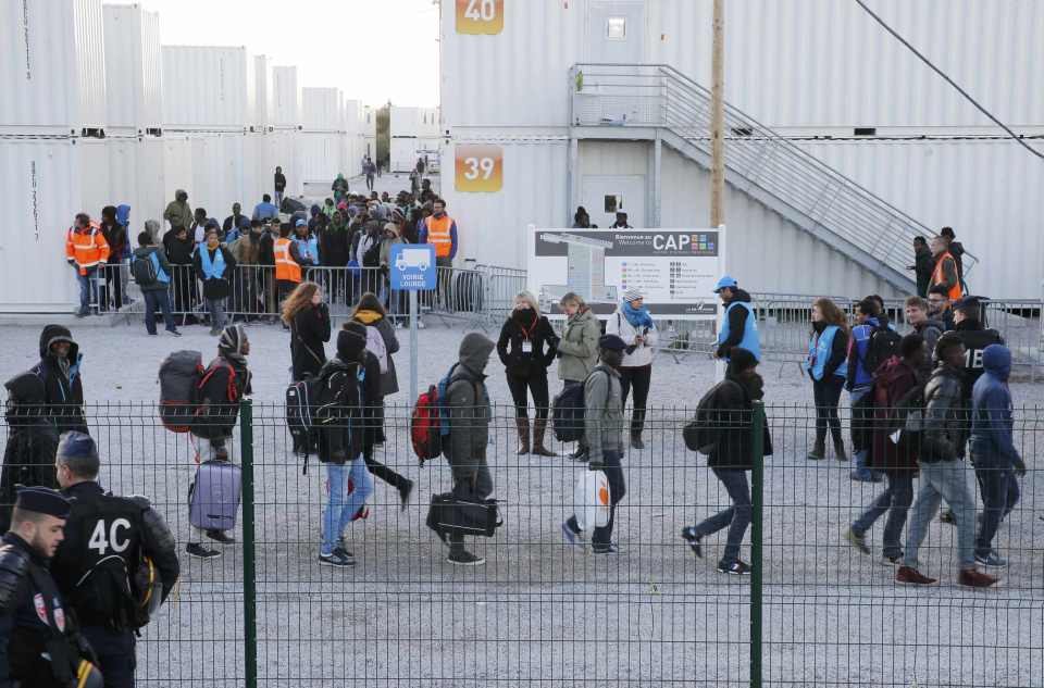 About 30 buses were to leave on Wednesday and French officials said more may go on today and Friday if all children were not evacuated
