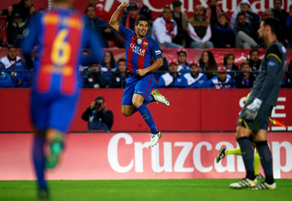 Sevilla FC v FC Barcelona - La Liga