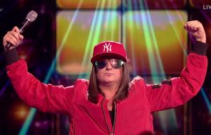 Fans go wild as Honey G looks takes off her sunglasses for the first time in MONTHS