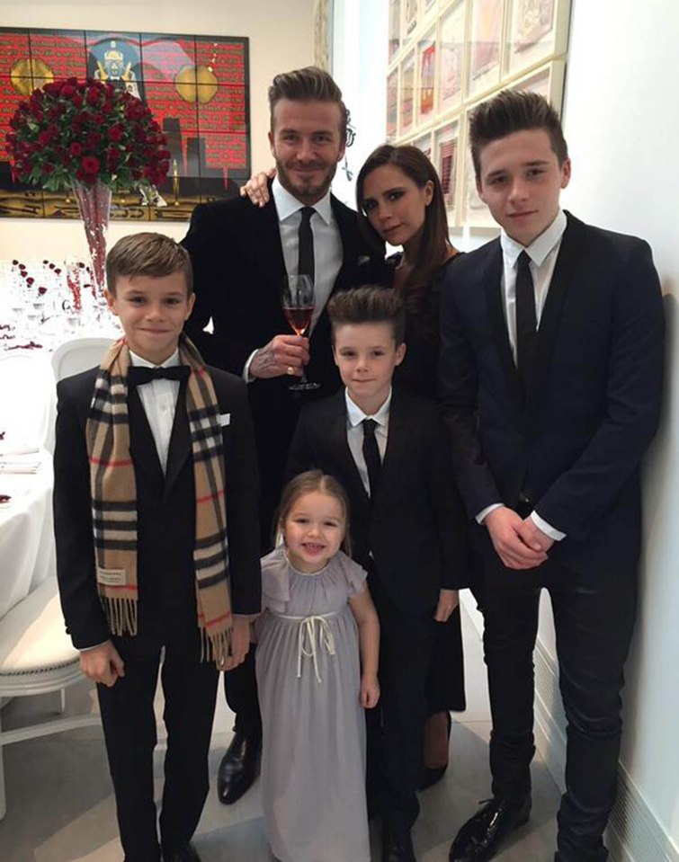 Victoria Beckham writes "Happy anniversary, I love u so much x I'm so proud of our beautiful family x