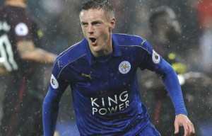 What TV channel is Leicester vs Liverpool on, what time is kick off and what is the latest team news?