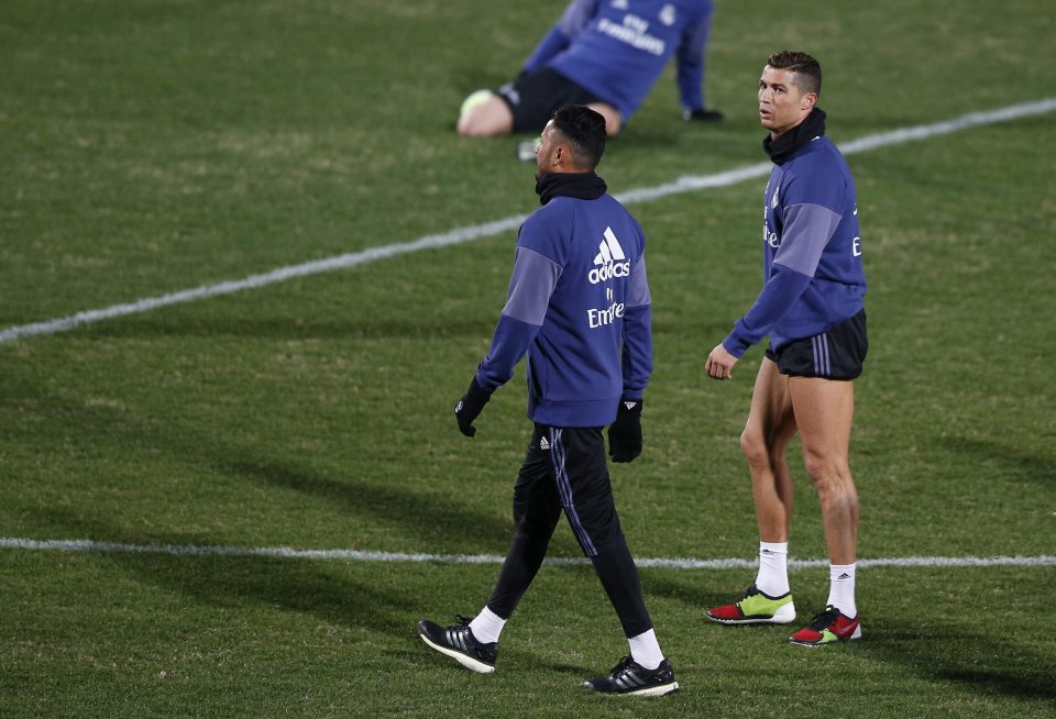 Ronaldo didn't feel the need to cover up in freezing temperatures