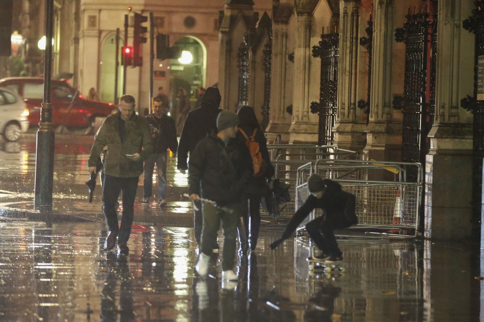 Cruz expertly performed tricks despite the rain