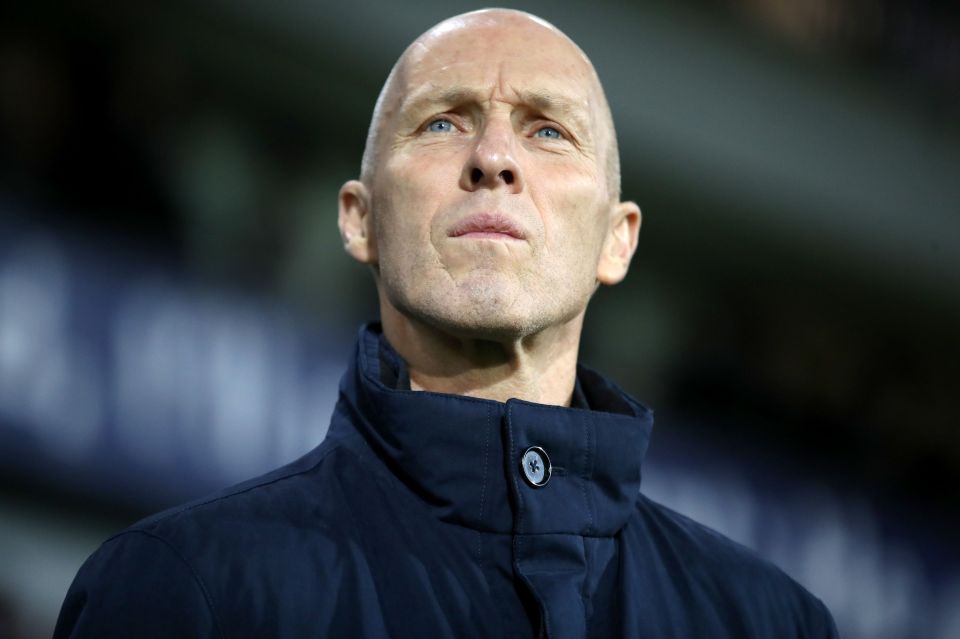  Bob Bradley under intense pressure after another defeat