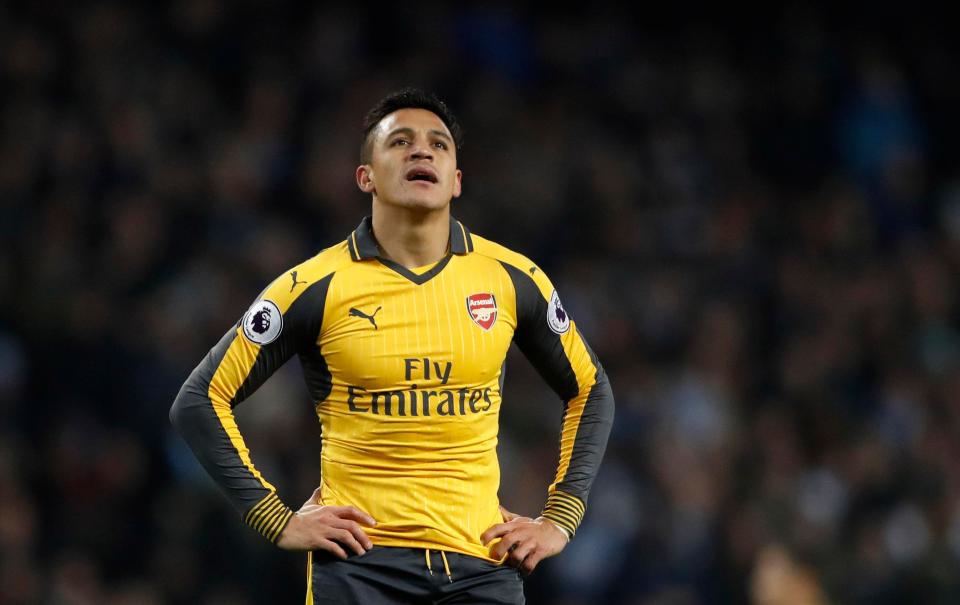  Alexis Sanchez asked Claudio Bravo is Gundogan was a youth player
