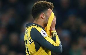 Arsenal boost as Alex Oxlade-Chamberlain targets Crystal Palace return after picking up hamstring injury