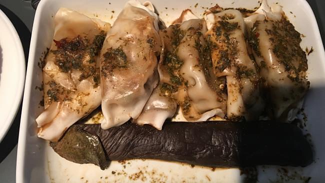  This meal was served in business class on a Qantas flight from Sydney to Brisbane
