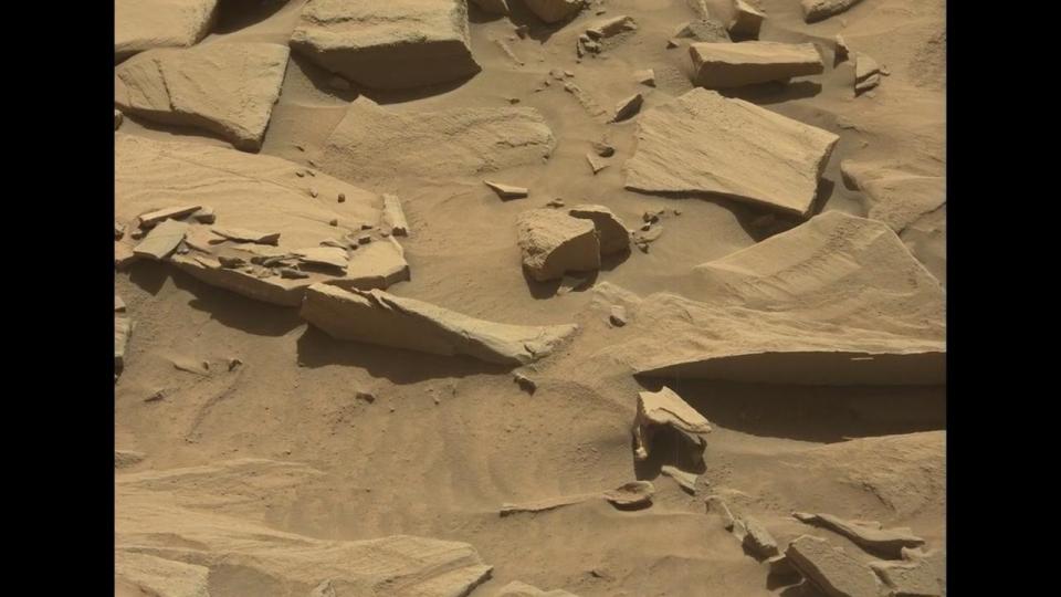  This image was snapped by the NASA Mars Rover - but does it show a spoon?