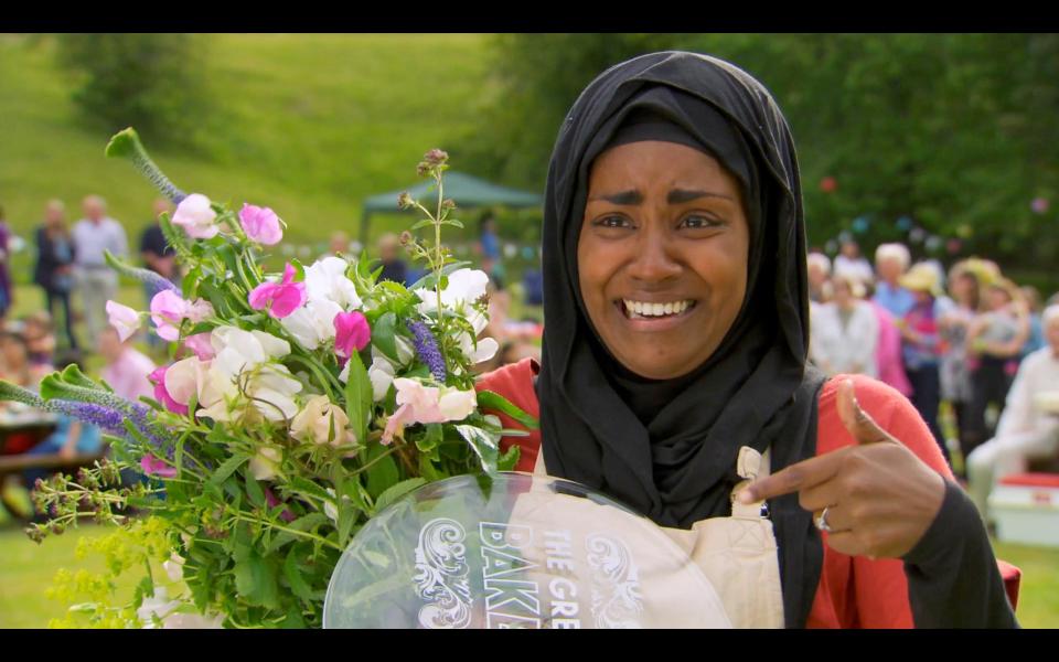  Thwe Bake Off queen cried throughout her wedding - and the Bake Off final