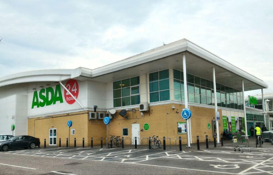 Tracey and Demi James loaded their trolley at the Derby supermarket but did not pay for the pricier goods (stock image)