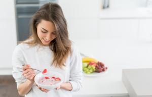 Women have more willpower than men when it comes to sticking to New Year diets, study says