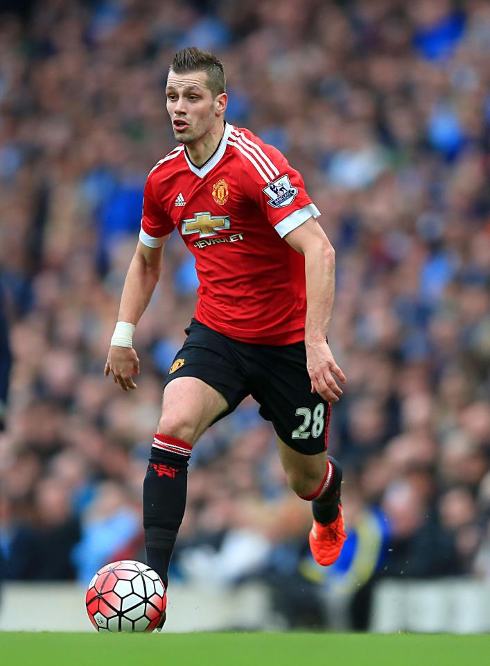 Schneiderlin has reportedly told the Manchester United squad his move to Everton is a done deal