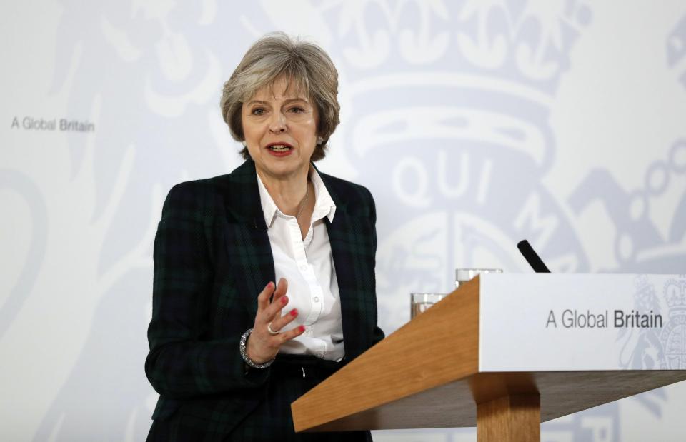  Theresa May announced that the EU will leave the single market