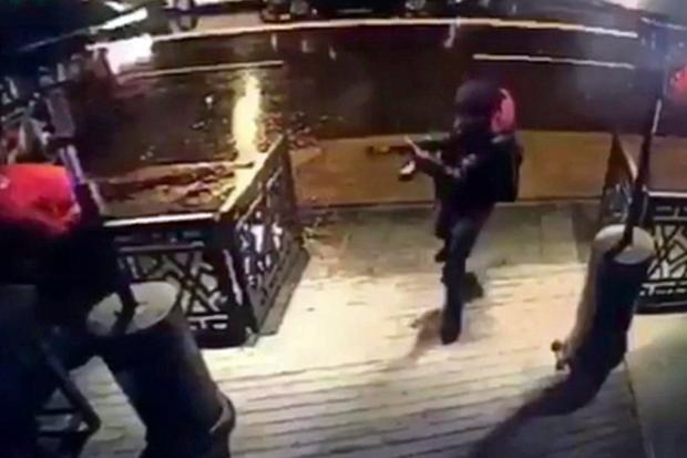 Reina nightclub gunmen