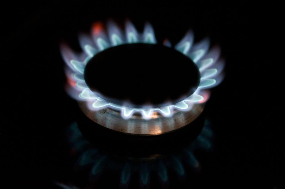 Energy firms don't always pass on falling wholesale costs to customers