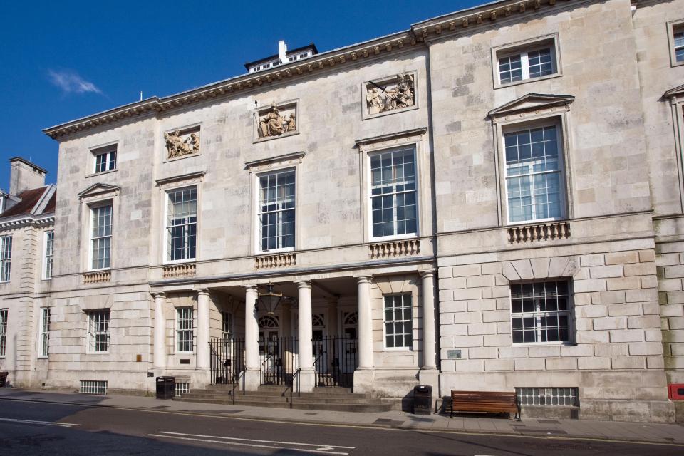 Lewe crown Court 