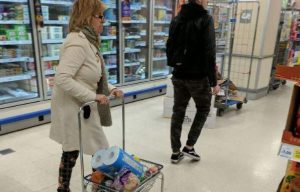 No trolleys left at Tesco? This woman just found the best way to get round that