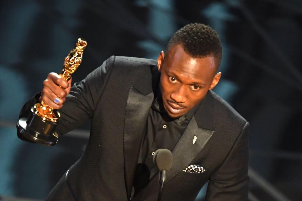  Mahershala Ali has become the first Muslim actor to win an Academy Award