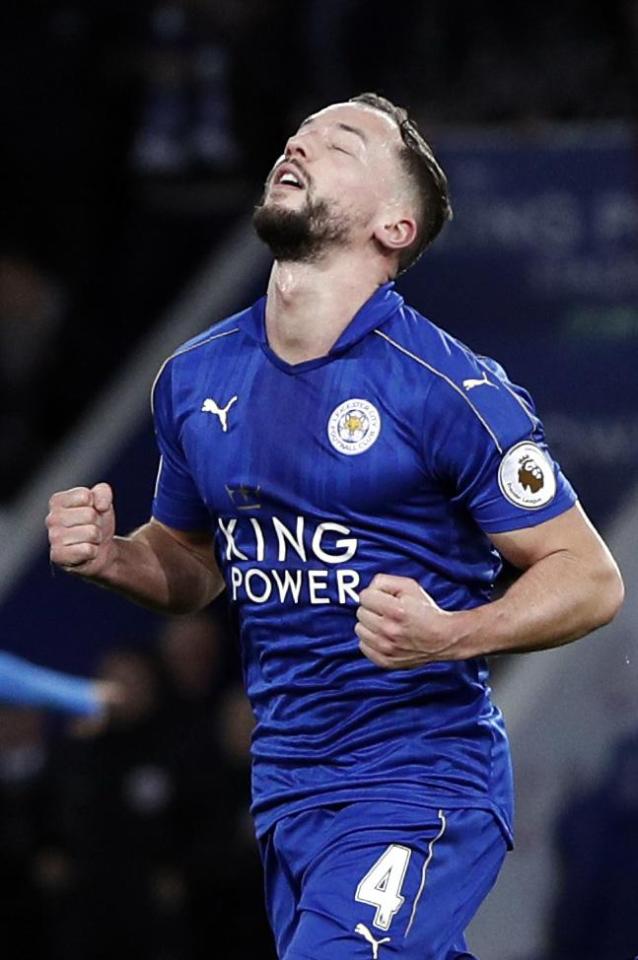  Danny Drinkwater scored as Leicester shocked Liverpool