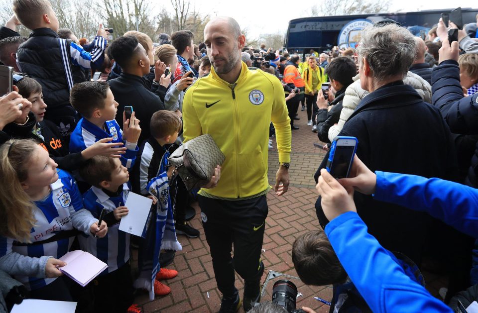 Sign here, please...we may not see Zabaleta at City much longer