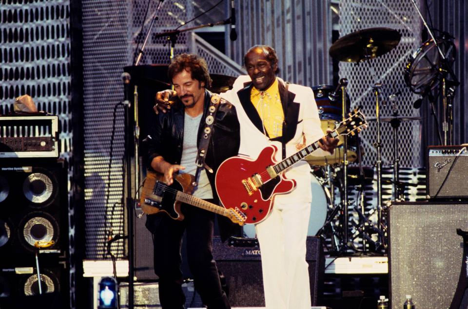  Berry performs with Bruce Springsteen at the Rock and Roll Hall of Fame Concert in 1995