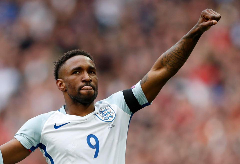  Jermain Defoe is on fire in front of goal for England and Sunderland