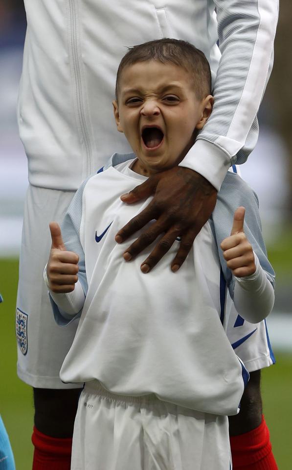  Lowery is a huge Mackems fan and an even bigger fan of his favourite player