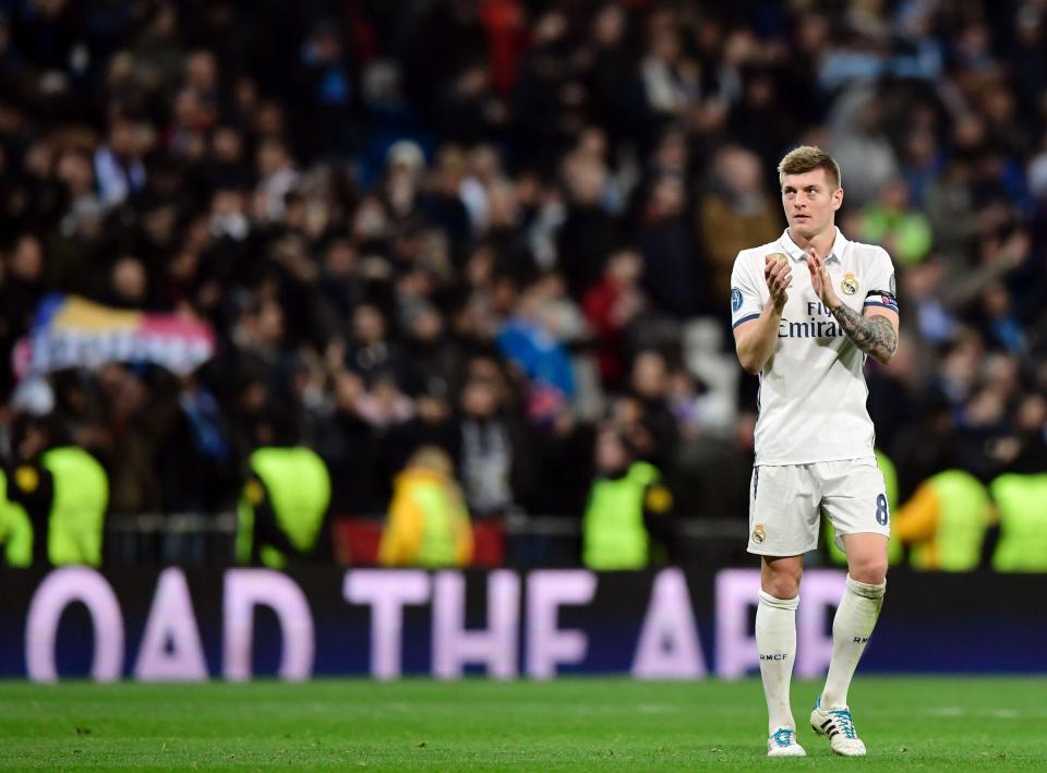 Man United will only allow David De Gea to join Real Madrid if they get Toni Kroos