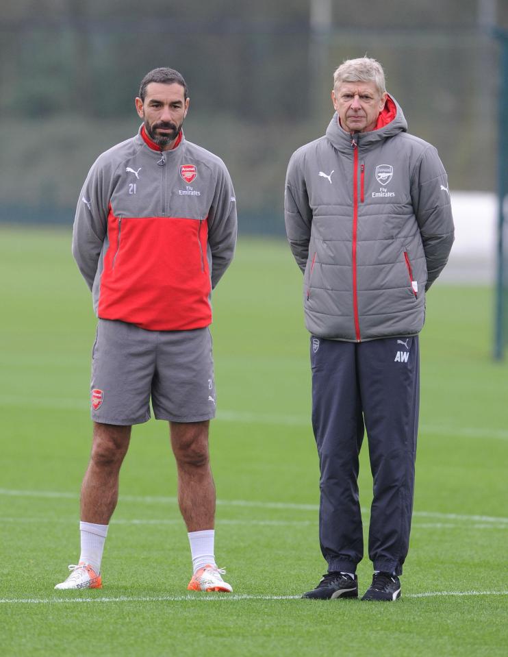  Robert Pires claims Arsenal will sign Kylian Mbappe