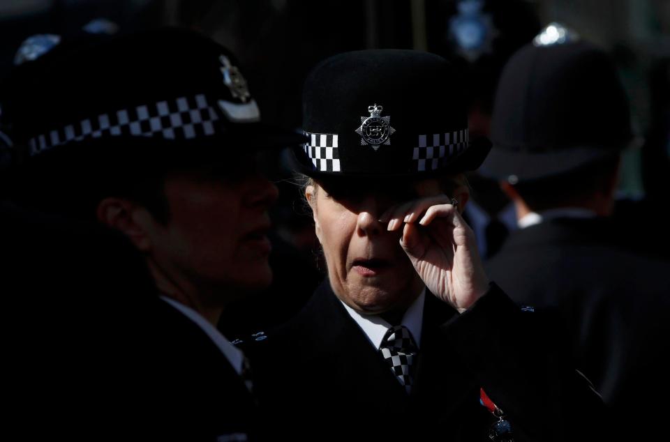  Emotional officers arrive in Southwark ahead of PC Palmer's funeral this afternoon