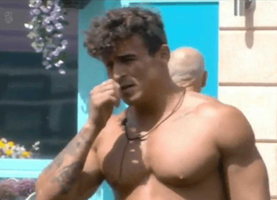  Lotan's Dreamboy status didn't wash with Marnie, who branded his nipples 'ugly'