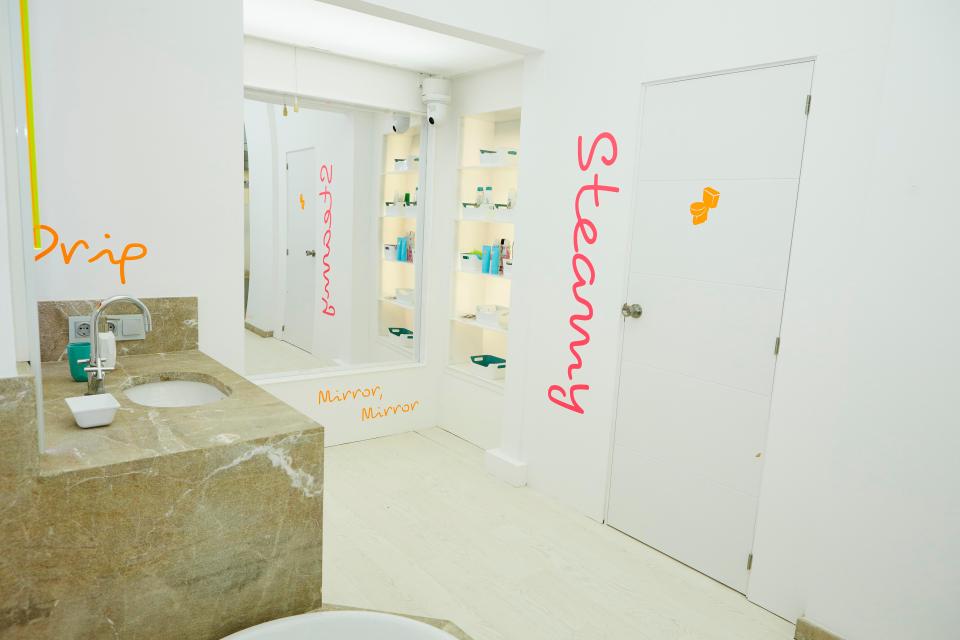  There is plenty of space for the girls to glam up