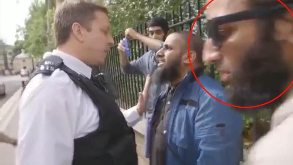 Evil Butt's extremist pal Shamsuddin rants at police officer 