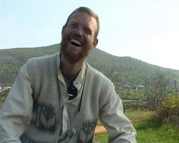  A 15-year-old boy said he may have spotted Brit Tom Moore, who vanished in 2003