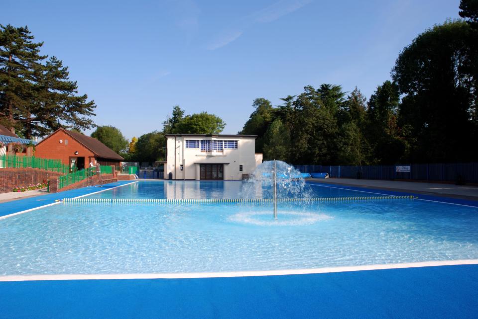 The Droitwich Spa Lido was built in in an Art Deco style and the pool is filled with diluted brine 