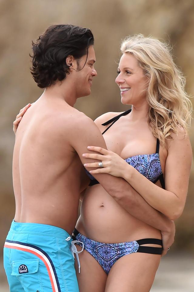  Abi and Ari will welcome their child in September