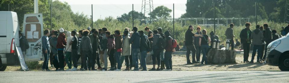  Around 100 migrants have gathered in Calais, determined to make their way to Britain