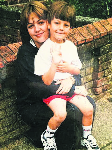 A young Louis pictured with mum, Johannah, who was just 43 when she died